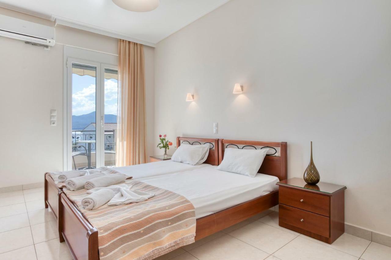 Niovi Luxury Apartments Loutra Edipsou  Exterior foto